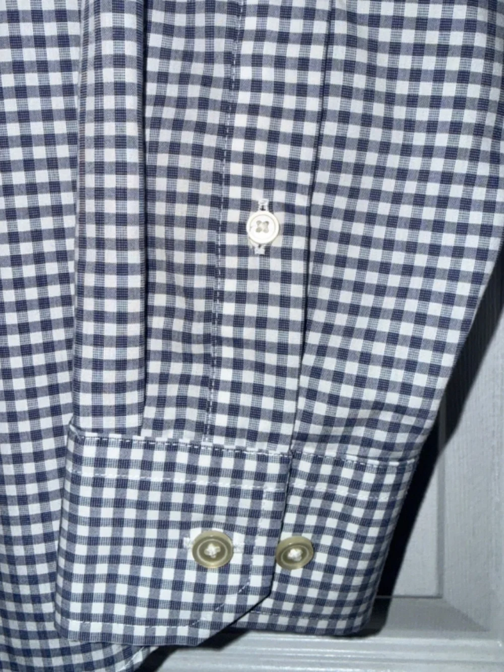 Banana Republic Checkerboard Button Down Long Sleeve Shirt - MEDIUM